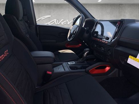 New 2026 Nissan Frontier PRO-4X w/ Pro-4x Convenience Package image 24