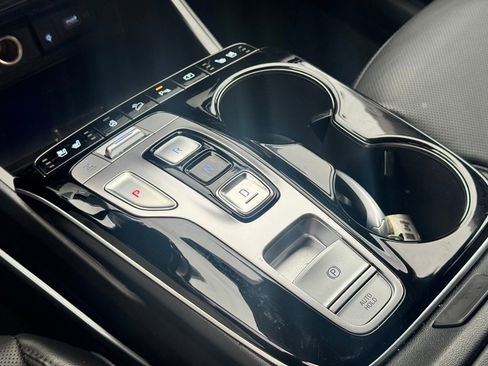 Certified 2024 Hyundai Tucson Limited image 16