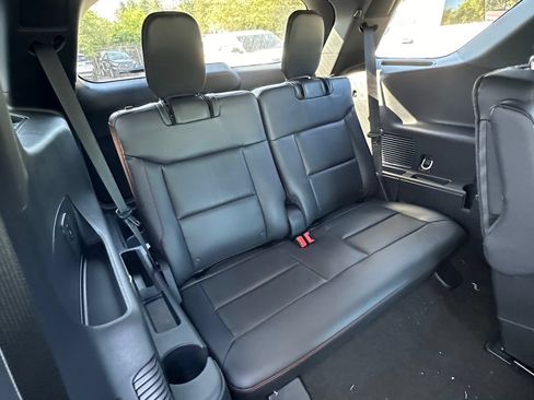 Used 2025 Ford Explorer ST AWD/4WD image 16