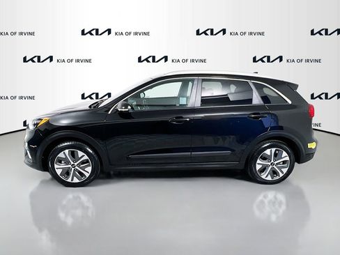 Used 2022 Kia Niro EX Premium image 5