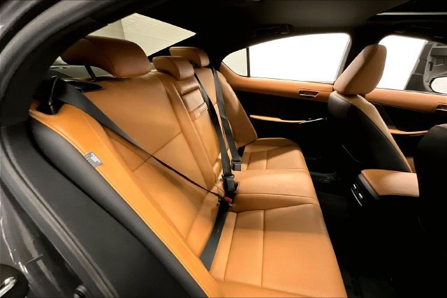 Used 2024 Lexus IS 350 F Sport RWD image 25