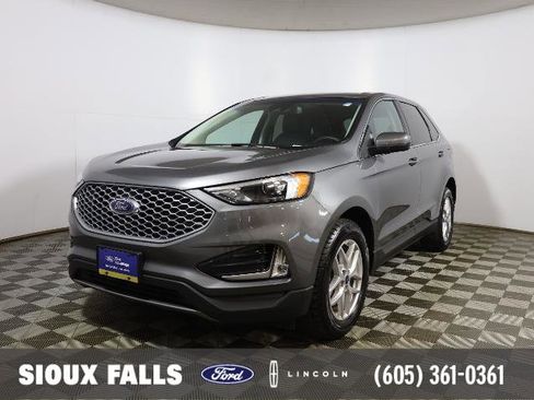 Certified 2024 Ford Edge SEL w/ Convenience Package image 1