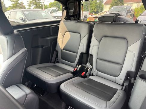 Used 2024 Ford Bronco Big Bend AWD/4WD image 9