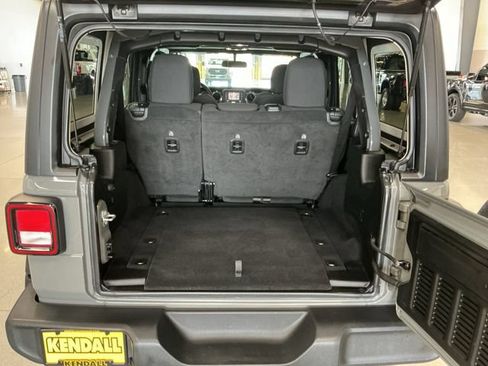 Used 2020 Jeep Wrangler Unlimited Sport AWD/4WD image 16