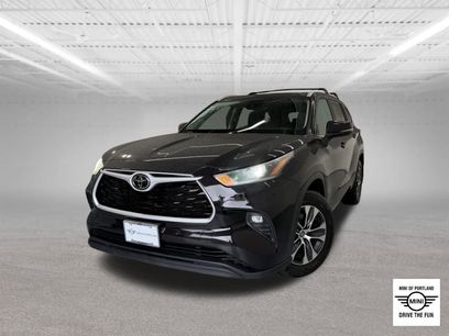 Used 2021 Toyota Highlander XLE