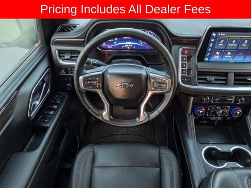 Used 2023 Chevrolet Tahoe Z71 w/ Luxury Package AWD/4WD image 17