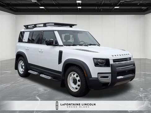 Used 2023 Land Rover Defender 110 S AWD/4WD image 7