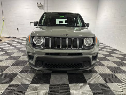 Used 2020 Jeep Renegade Sport w/ UConnect 7.0 Group FWD image 6