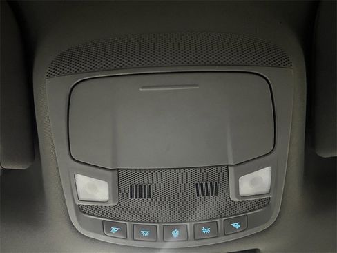 Used 2020 Ford F150 XLT w/ Trailer Tow Package image 34