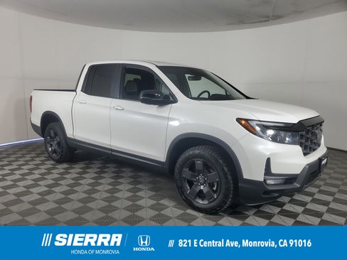 New 2026 Honda Ridgeline TrailSport image 1