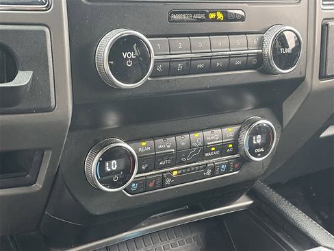 Used 2020 Ford Expedition XLT w/ Equipment Group 202A image 27