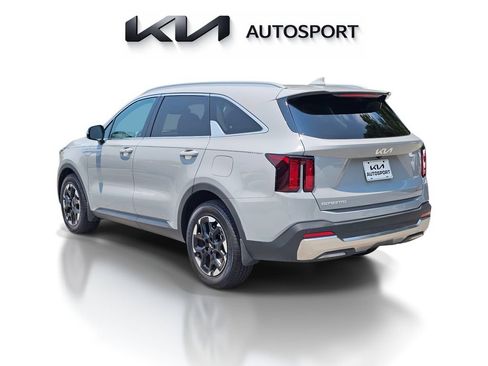 Certified 2026 Kia Sorento S w/ S Panoramic Sunroof Package FWD image 13