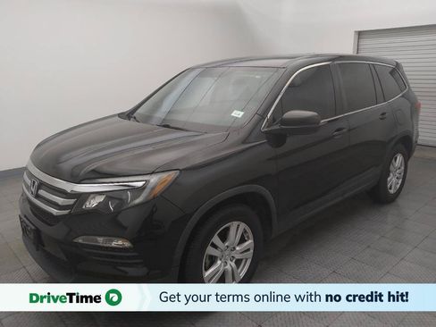 Used 2018 Honda Pilot LX image 1
