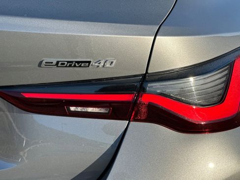 Used 2025 BMW i4 eDrive40 w/ Premium Package image 33