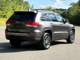 Used 2018 Jeep Grand Cherokee Limited image 3