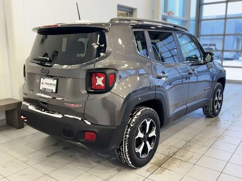Used 2019 Jeep Renegade Trailhawk w/ Cold Weather Group II image 33