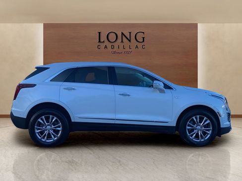 Certified 2023 Cadillac XT5 Premium Luxury w/ Technology Package image 6