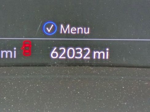 Used 2023 Buick Envision Essence image 20