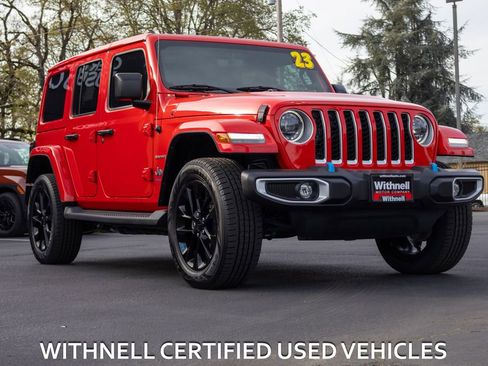 Used 2023 Jeep Wrangler Unlimited Sahara w/ Cold Weather Group AWD/4WD image 2