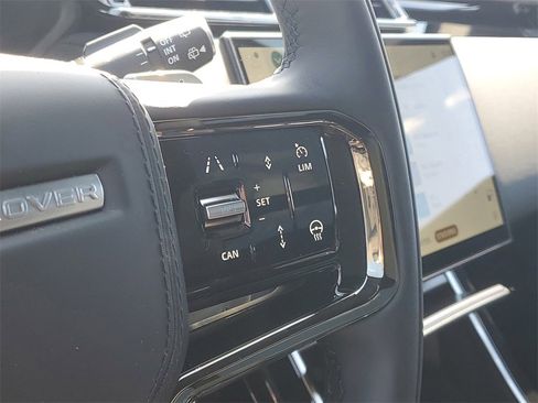 New 2026 Land Rover Range Rover Velar Dynamic SE image 15