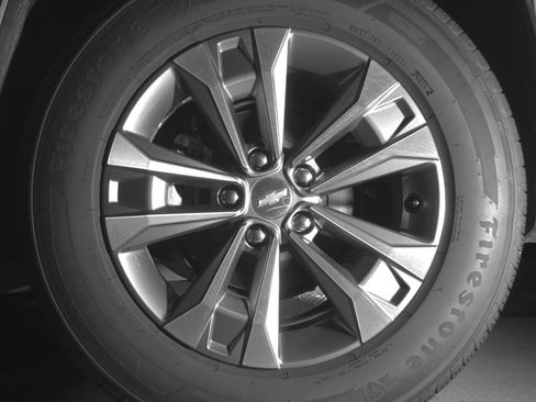 Used 2025 Chevrolet Equinox LT image 14