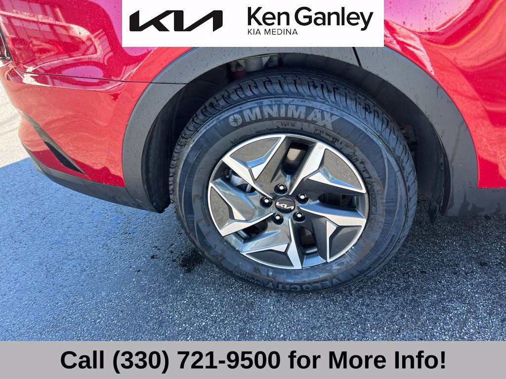 Certified 2022 Kia Sorento S AWD/4WD image 21