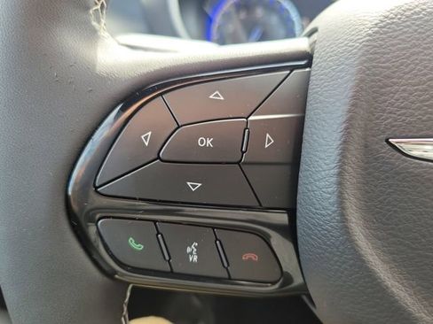 New 2026 Chrysler Pacifica Select w/ S Appearance Package image 17