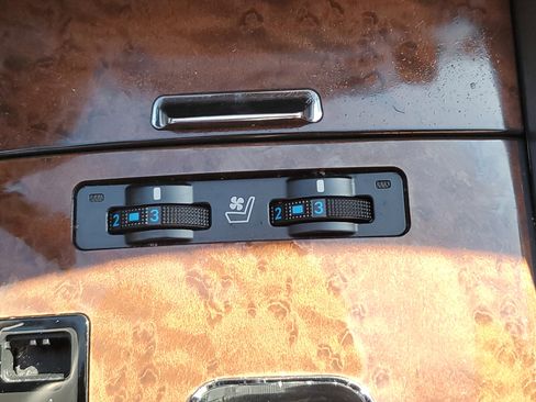 Used 2012 Lexus IS 250C image 27