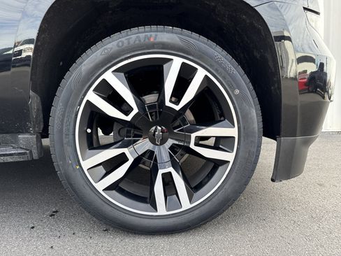 Used 2020 Chevrolet Tahoe Premier image 32