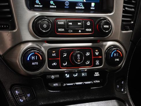 Used 2015 GMC Yukon XL Denali w/ Open Road Package image 32