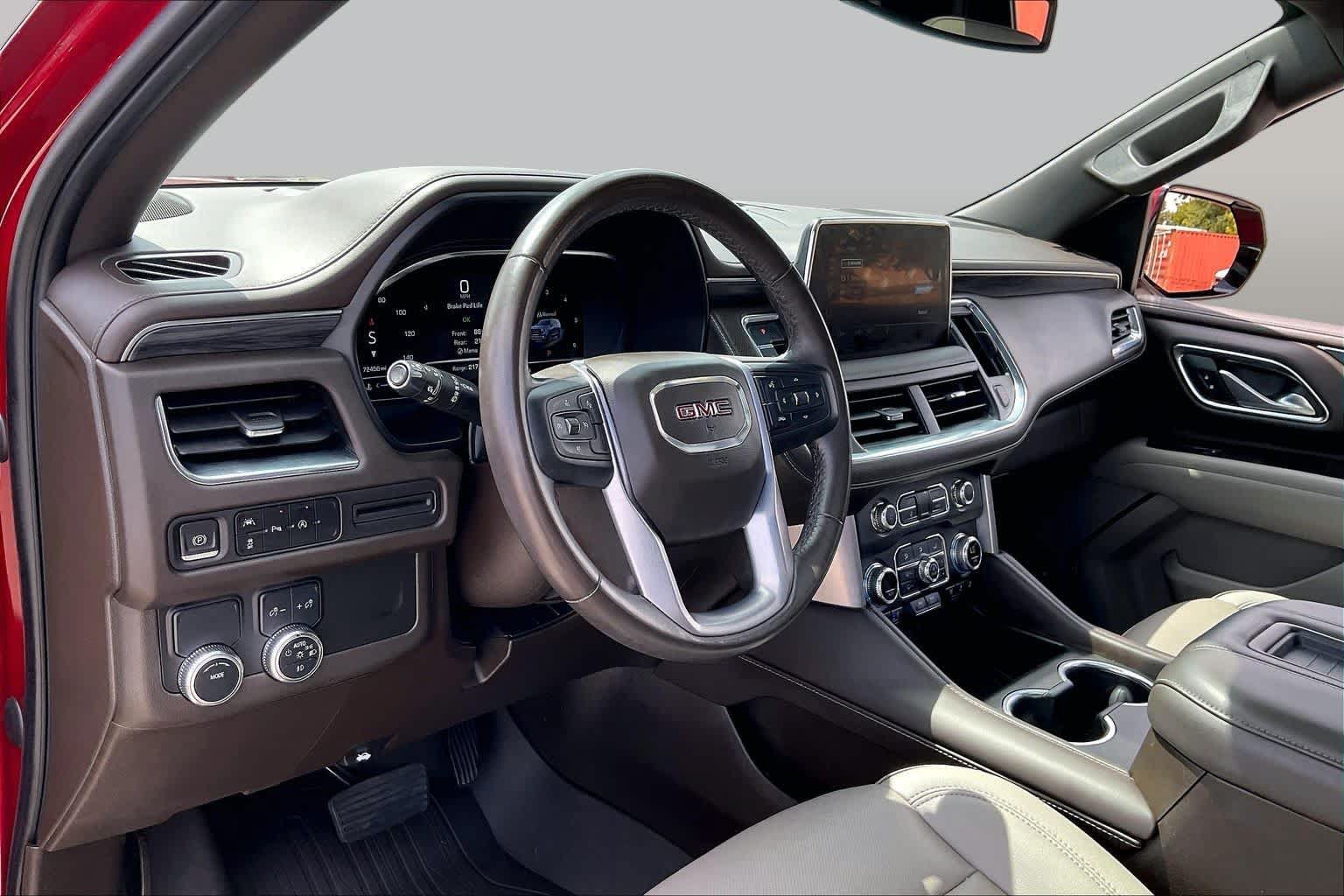 Certified 2023 GMC Yukon SLT RWD image 18