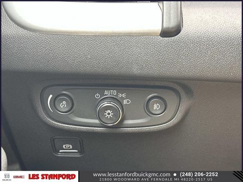 Used 2024 GMC Terrain SLT w/ LPO, Floor Liner Package AWD/4WD image 28