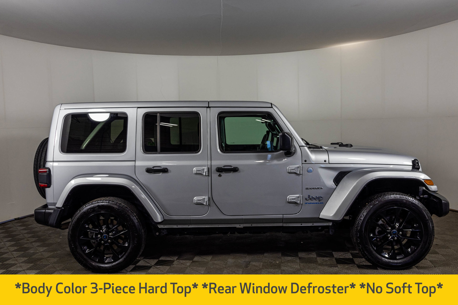 Used 2024 Jeep Wrangler Unlimited Sahara AWD/4WD image 13