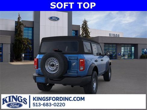 New 2025 Ford Bronco 4-Door image 8