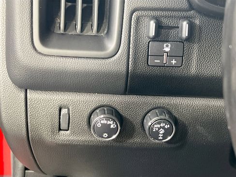 Used 2020 Chevrolet Colorado ZR2 image 10