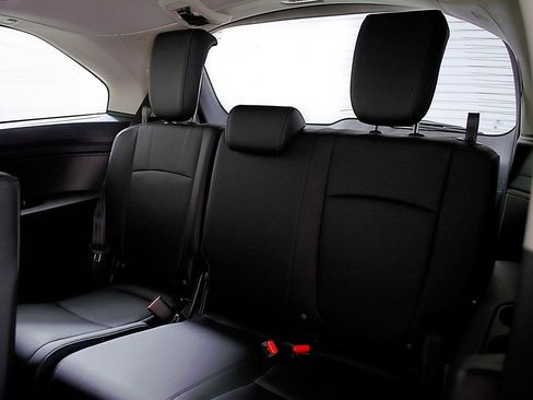 Certified 2026 Honda Odyssey EX-L image 18