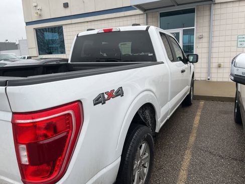 Used 2021 Ford F150 XLT image 13