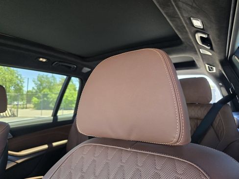 Used 2024 BMW X7 M60i w/ Executive Package AWD/4WD image 15