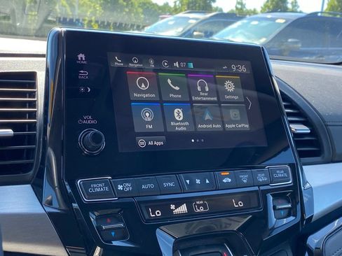 Used 2024 Honda Odyssey Touring image 13