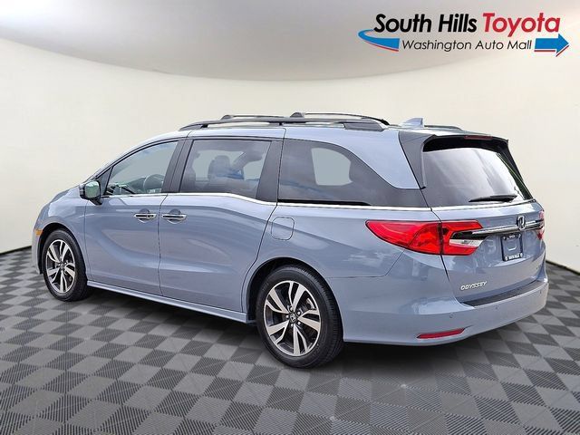 Used 2024 Honda Odyssey Touring image 4