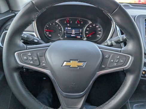 Used 2023 Chevrolet Equinox LT image 17