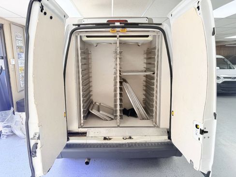 Used 2011 Ford Transit Connect XL image 1