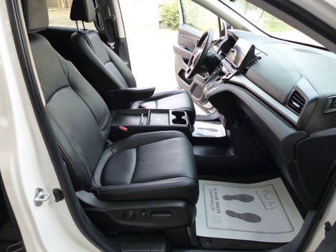 Used 2025 Honda Odyssey EX-L image 54