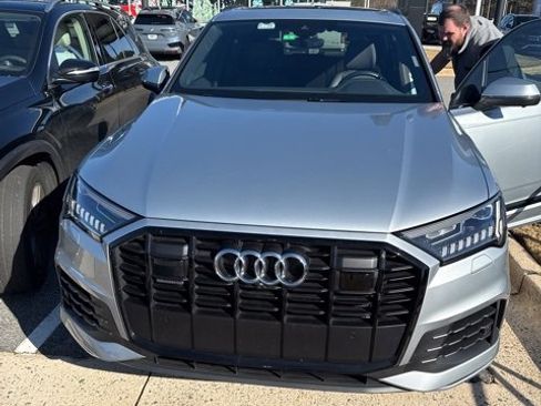 Used 2023 Audi Q7 3.0T Premium Plus w/ Premium Plus Package image 15