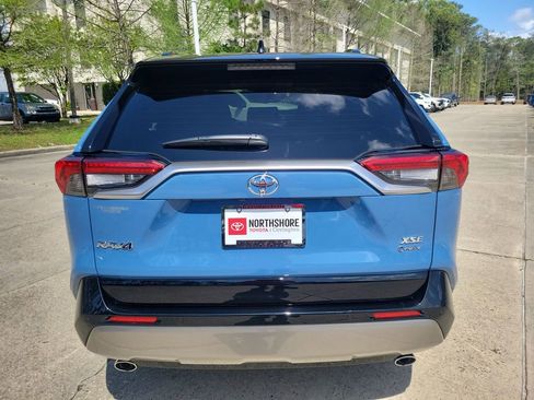 Used 2025 Toyota RAV4 XSE w/ Advanced Technology Package image 5