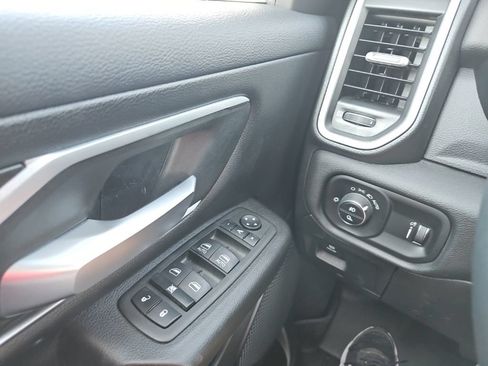 Used 2023 RAM 1500 Big Horn AWD/4WD image 22