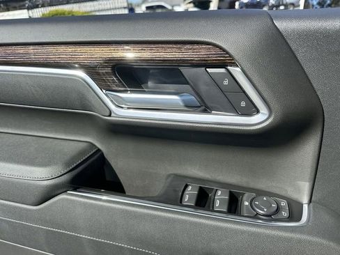 New 2026 GMC Sierra 1500 Elevation image 23