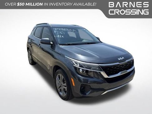 Used 2023 Kia Seltos S FWD image 1