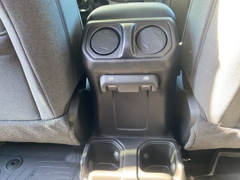 New 2026 Jeep Gladiator Sport image 15