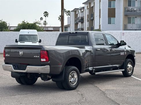 Used 2018 RAM 3500 Big Horn image 4